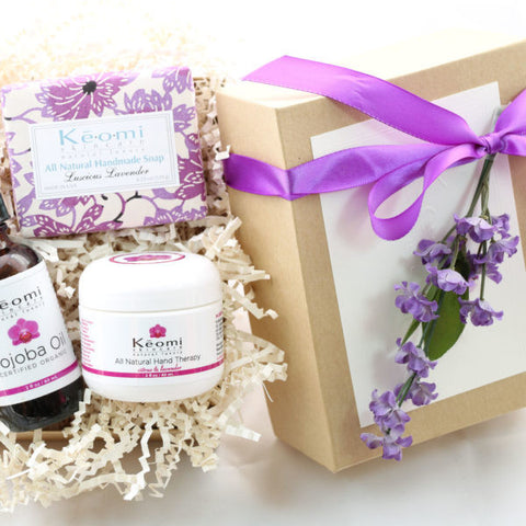 Keomi Naturals Bath and Body gift set perfect for her birthday